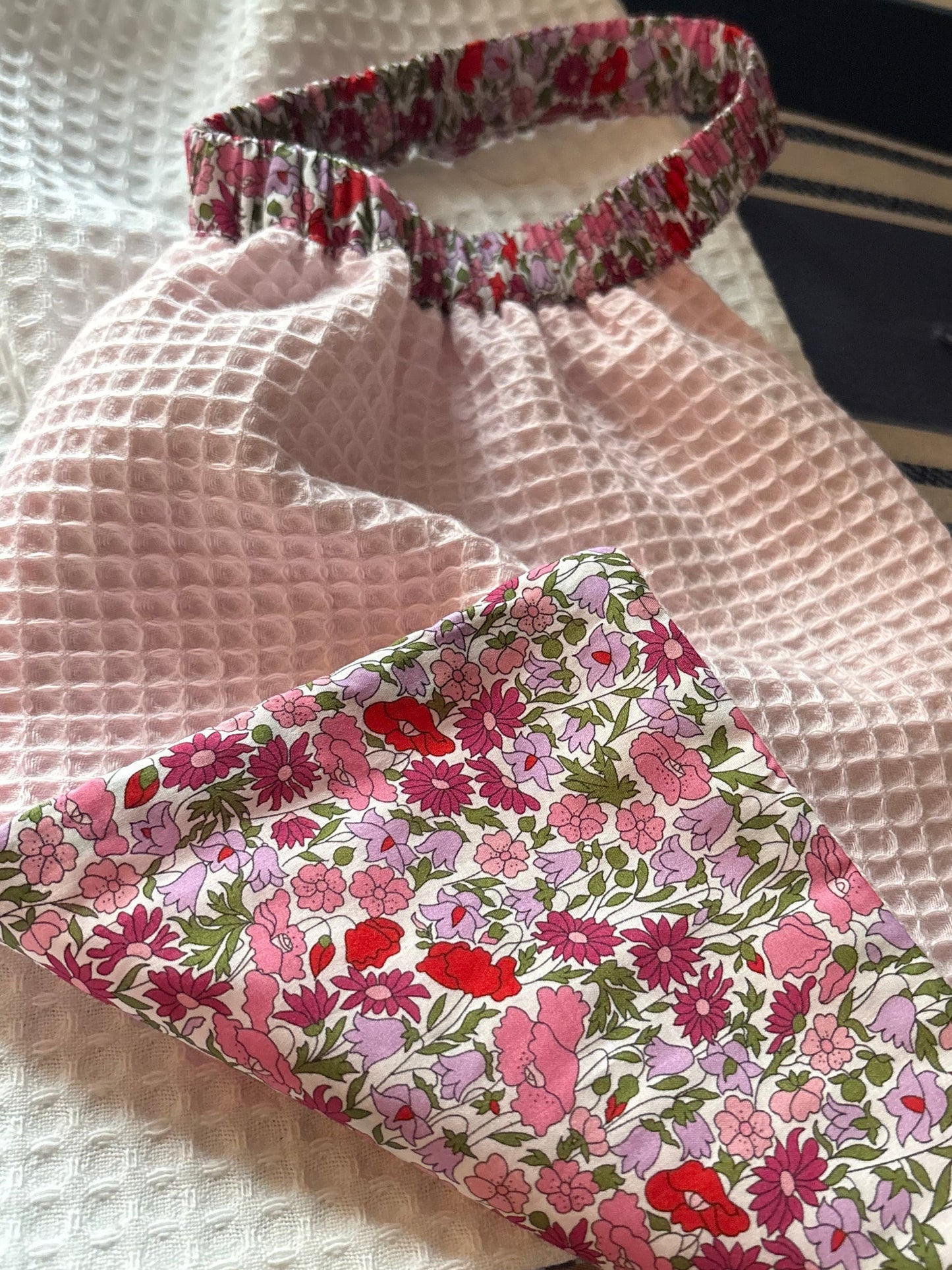 Bavoir personnalisé brodé pour enfant