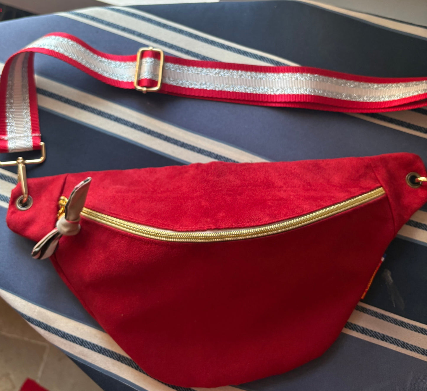Sac banane rouge et tartan avec poche intérieure