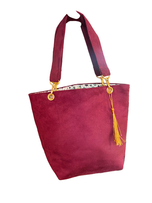 Sac à main violet intérieur fleuri