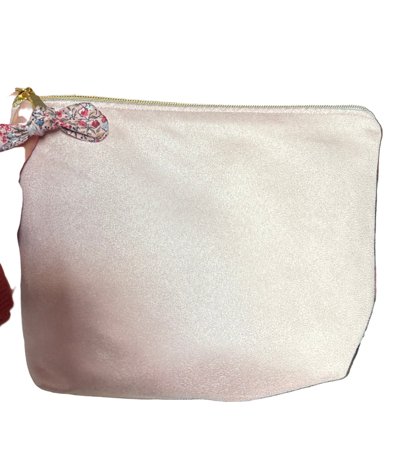 Trouse rose pâle et fleurie