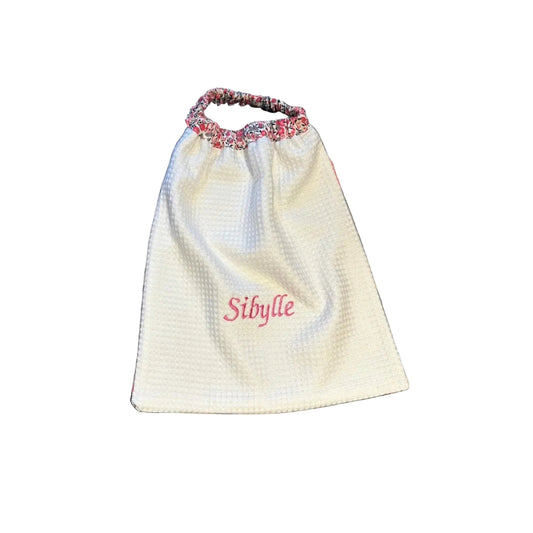 Bavoir personnalisé brodé pour enfant