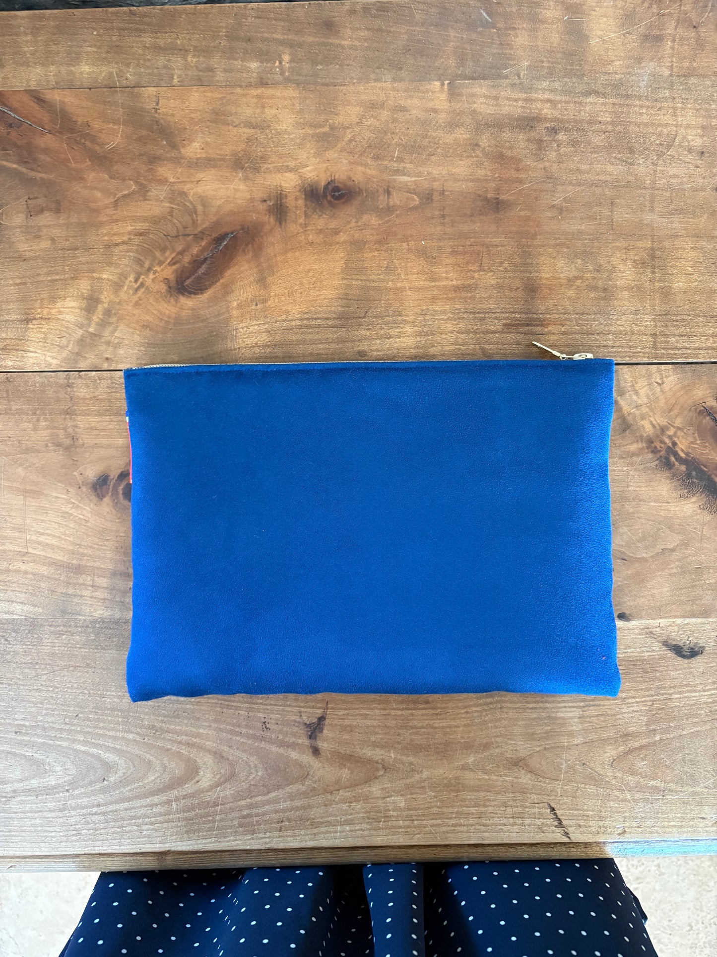 Pochette ouatée bleu roi